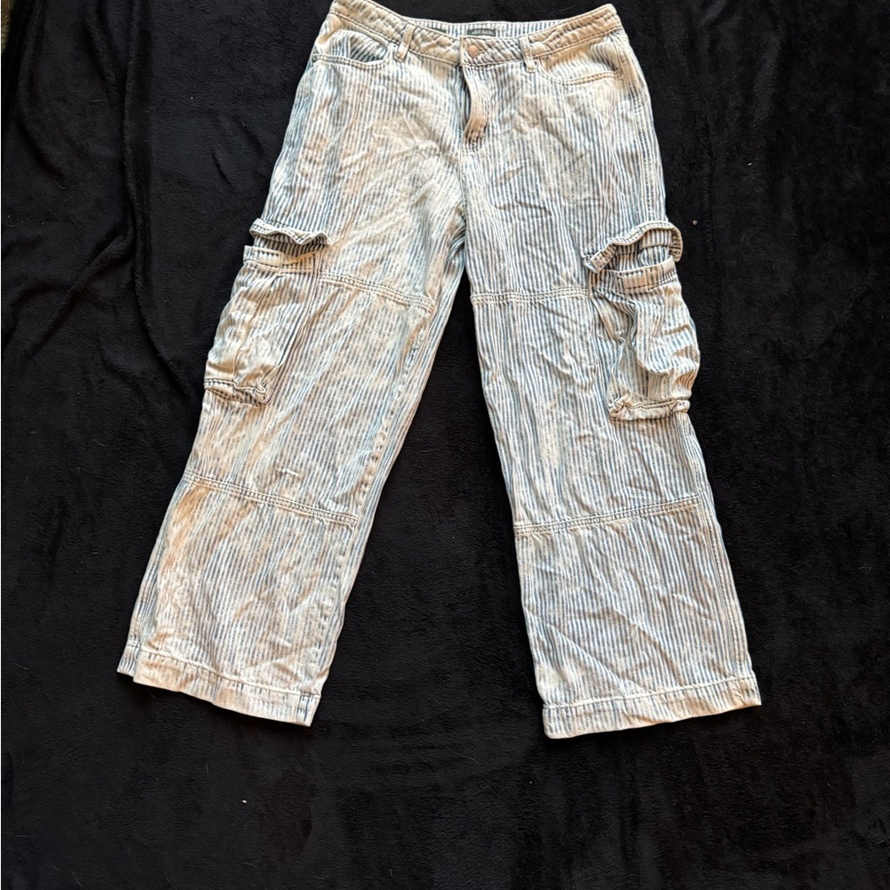 American Eagle Outfitters Striped Straight Leg Pants - Cream and Gray